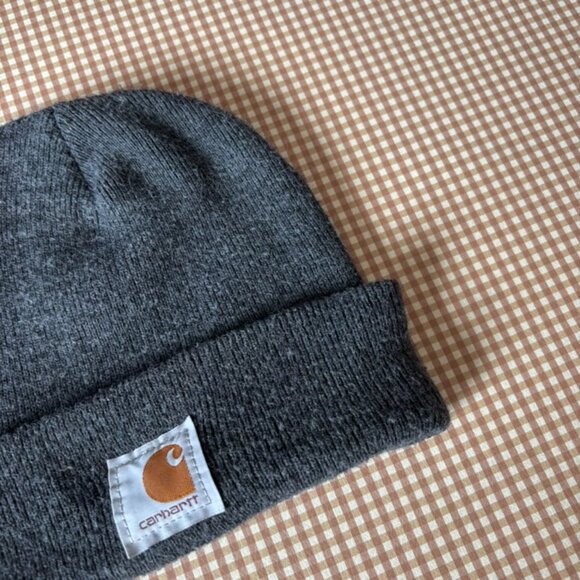 Vintage Carhartt Beanie Hat USA MADE One Size Gray Knit Cuffed Logo Y2K Gorp - Picture 6 of 9